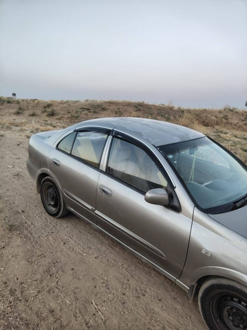 نيسان صنى موديل ٢٠١٢ وارد كورى سياره بيها ثلاث  قطع صبغ  شرط بدون معجون بدون دواخل كير محرك بشرط تحويل وكاله بشرط سياره تبريد ثلج سياره حيل حلوه مال جناي جاهز مقدمه ٤٠ كل شهر ٣ سعر حسب انتفاق اي استفسار انتصل ع رقم *********** اقصاد بس اهل موصل
