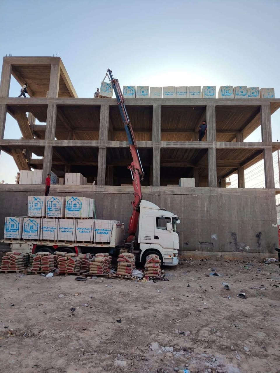 عرض خاص في جميع اسعار الثرمستون متوفر جميع القياسات   ثرمستون معمل  كربلاء جمله ومفرد ***********
***********
يوجد توصيل إلى جميع المحافظات

نص مكتوب في الصور:
- في كربلاء والمحافظات جمله ومفرد منتج قوي لبناء يدوم جودة عالية ... سعر مناسب ... ثقة تدوم مواصفات عالية وفق المعايير القياسية متانة وقوة تحمل عالي للمباني عزل حراري يوفر راحة داخلية صديق للبيئة صناعة نظيفة وآمنة توصيل سريع لكافة المناطق نبني لك المستقبل... قطعة بقطعة للإستفسار والطلب *********** *********** جودة مضمونة 100% متوفر بكميات كبيرة وصغيرة خدمة عملاء على مدار الساعة كربلاء المقدسة وجميع المحافظات
