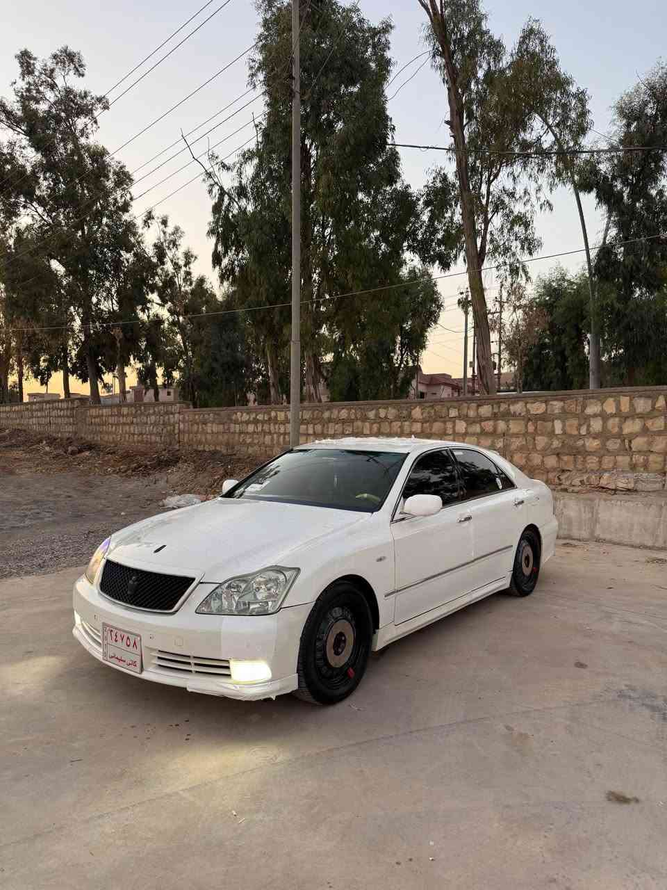 كراون شاهين • ٢٠٠٥ • ١٨٠٠٠٠ كم