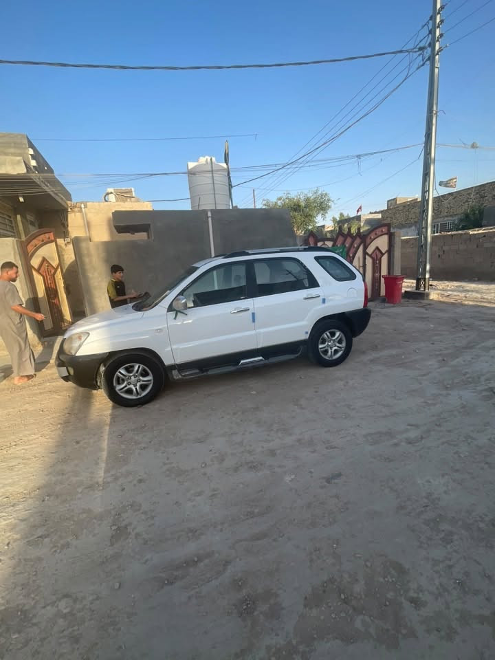 كيا سبورتج موديل 2007 وارد كوري رقم بغداد مكفوله كفاله عامه محرك كير تخم تاير تبريد حداديه كهربائيات اشاير بالمري مكفوله من الصبغ والتبديل كفاله عامه المكان ذي قار قضاء الرفاعي ***********
