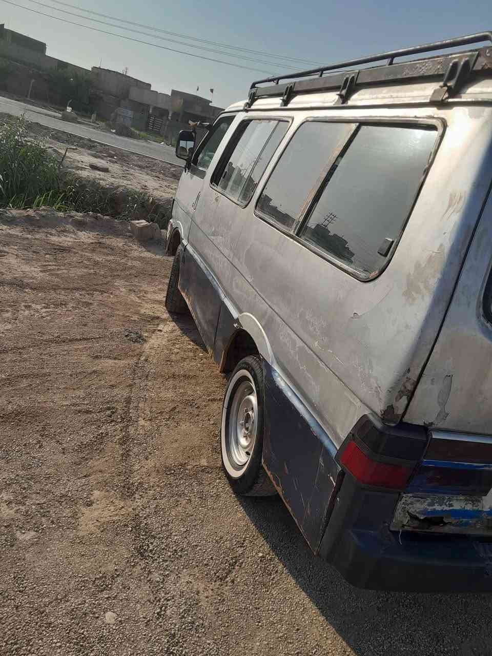 سلام عليكم كيه بسته للبيع موديل ٩٣ مكينه  مكينه ماتنقص وكيركفاله  وكسن قرفتهاا كلش نضيفه مصفره هيه مرور تريد وكاله تريد تحويل مكان كوت *********** أثير *********** سعر 20 وبيها مجال قليل
