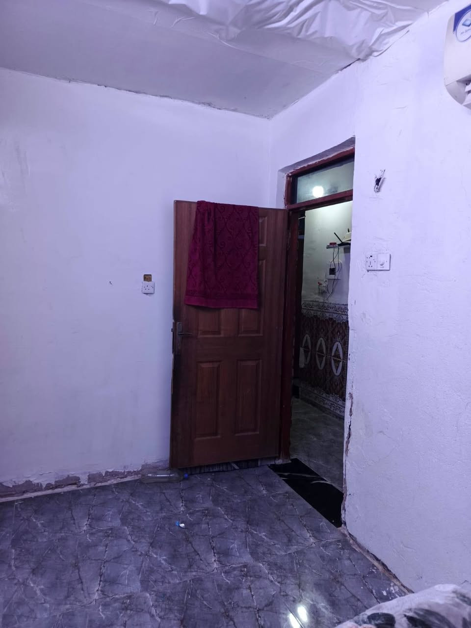 مشتمل • ١٠٠م • منطقة ١٠ الاف