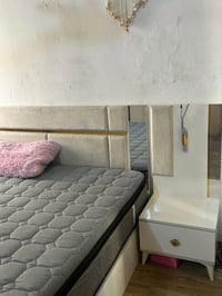 غرفة نوم مستعملة نظيفة جدا   كنتور + ملحقين +ميز مرايا+سرير بدون فراش ...