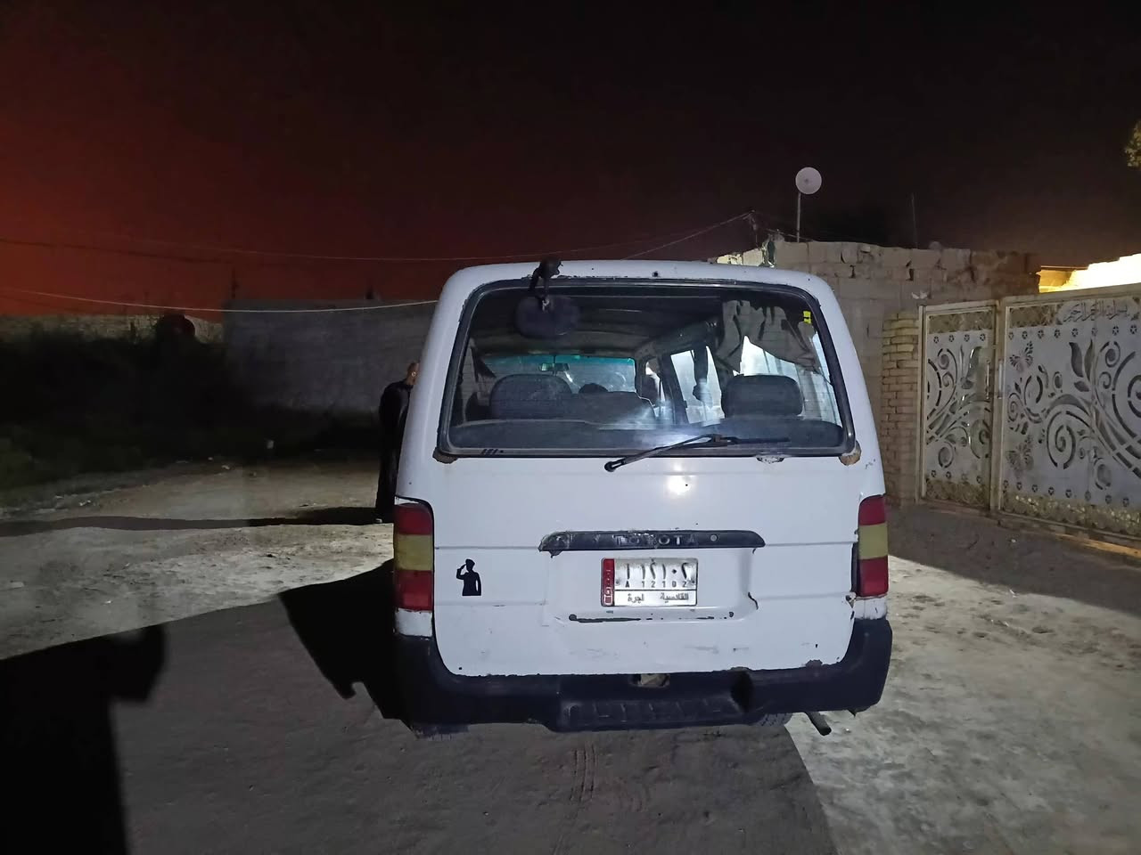 سلام عليكم هايسه بوز ٩٢  مصفره مامطلوبه ربع راعيه يمي مكينه ونجي كير حاويه اوتماتيك ماناقصه شي كشر شوف العين  السعر ٣٥ ناصريه رفاعي رقم***********
