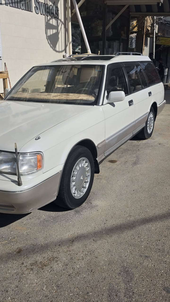 اللهم صلي على محمد وآل محمد
للبيع ارنب ستيشن رقم بغداد 
سياره حلوه وجاهزه 
محرك vvt2500
سياره مال جناي 
العنوان النجف الاشرف
للاستفسار ***********
مكلف بل نشر هذا رقم راعي سياره
