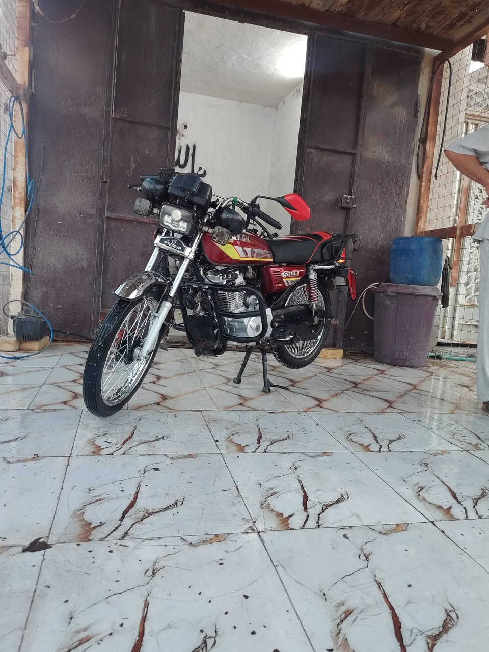 تايجر 125 • SGN • سوق الشيوخ