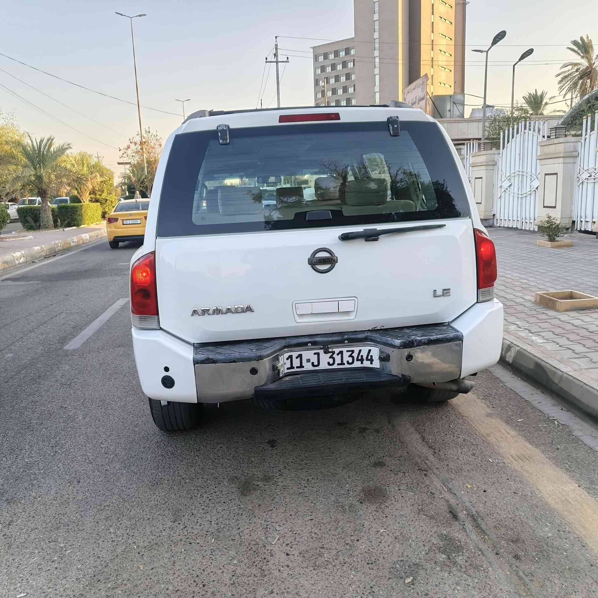 السلام عليكم متاح نيسان ارمادا 2007 خليجي فول مواصفات خليجية تبريد ثلاث قطع ثلج حداديه دوسات كهرباء صندوك كهرباء تحكم شاشة اندروید الجامات الأخيرة كهرباء وكلشي بيها شغال كهربائيات كلهه بحالة ممتازة منظومة غاز ٨٠ لتر سيارة جاهزة وبسمي انكليزي والسنويه لل ٣١ وهزه جديده بيع او مراوس حسب القناعة السعر ٨٧ العنوان محافظة ميسان للاستفسار الاتصال على الرقم ***********
