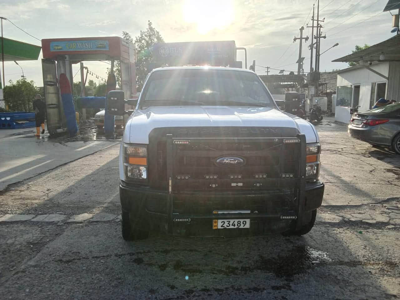 السلام عليكم
فورد F350  ٢٠٠٨ بانزين ١٠ سلندر 
رقم شمالي تحويل ثاني يوم 
جاهزه من كلشي 
مكان السيارة بغداد 
السعر 100 $ 
هـ *********** ابو مناع
