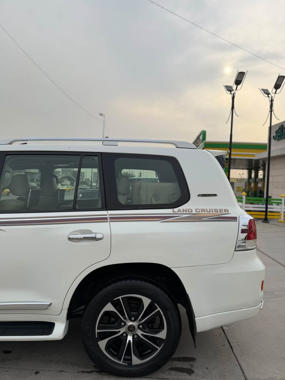 لاندكروز • ٢٠٠٩ • ماشيه ١٠٧٠٠٠