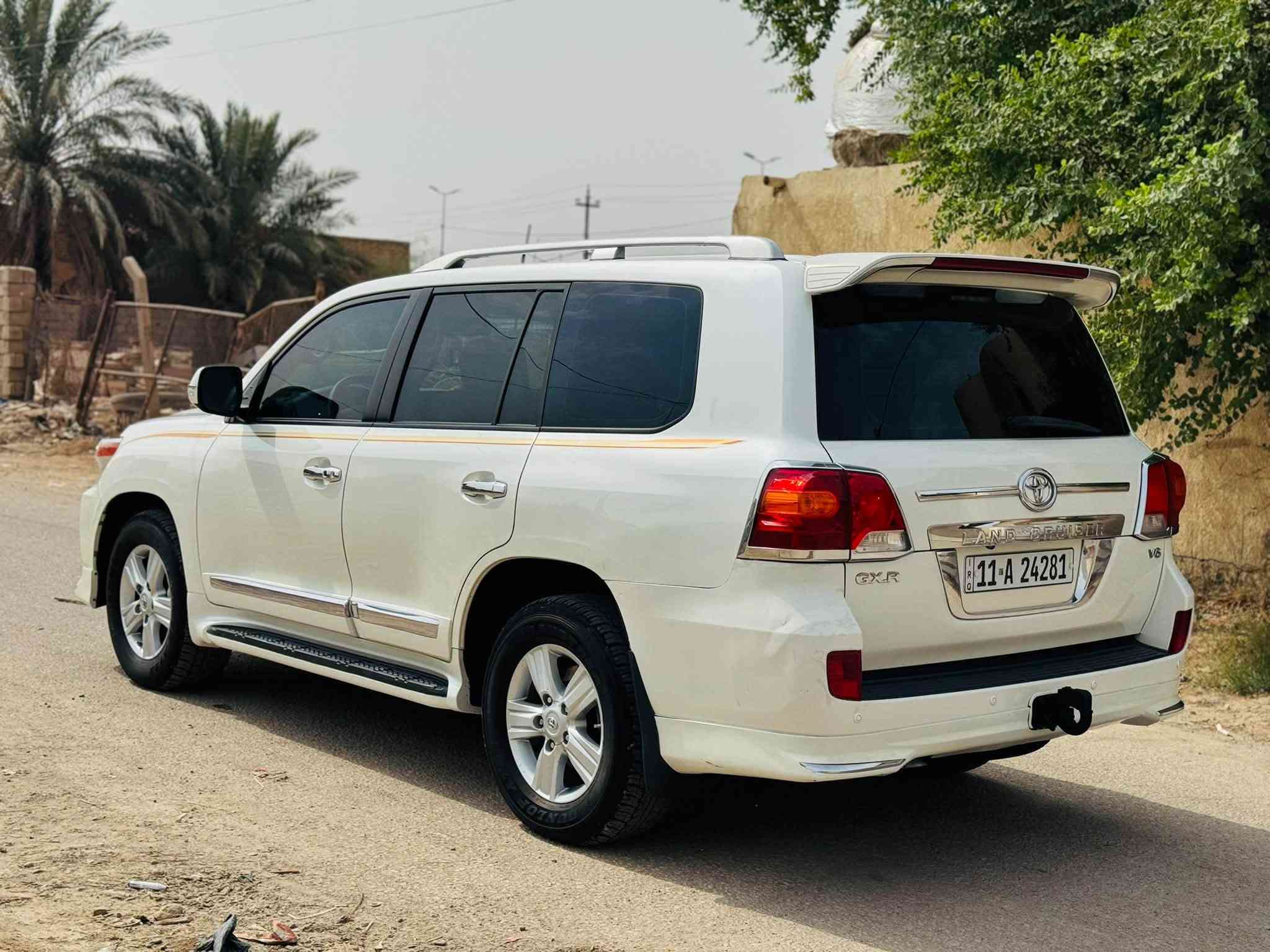 لاندكروز برادو • ٢٠١٣ • رقم بغداد