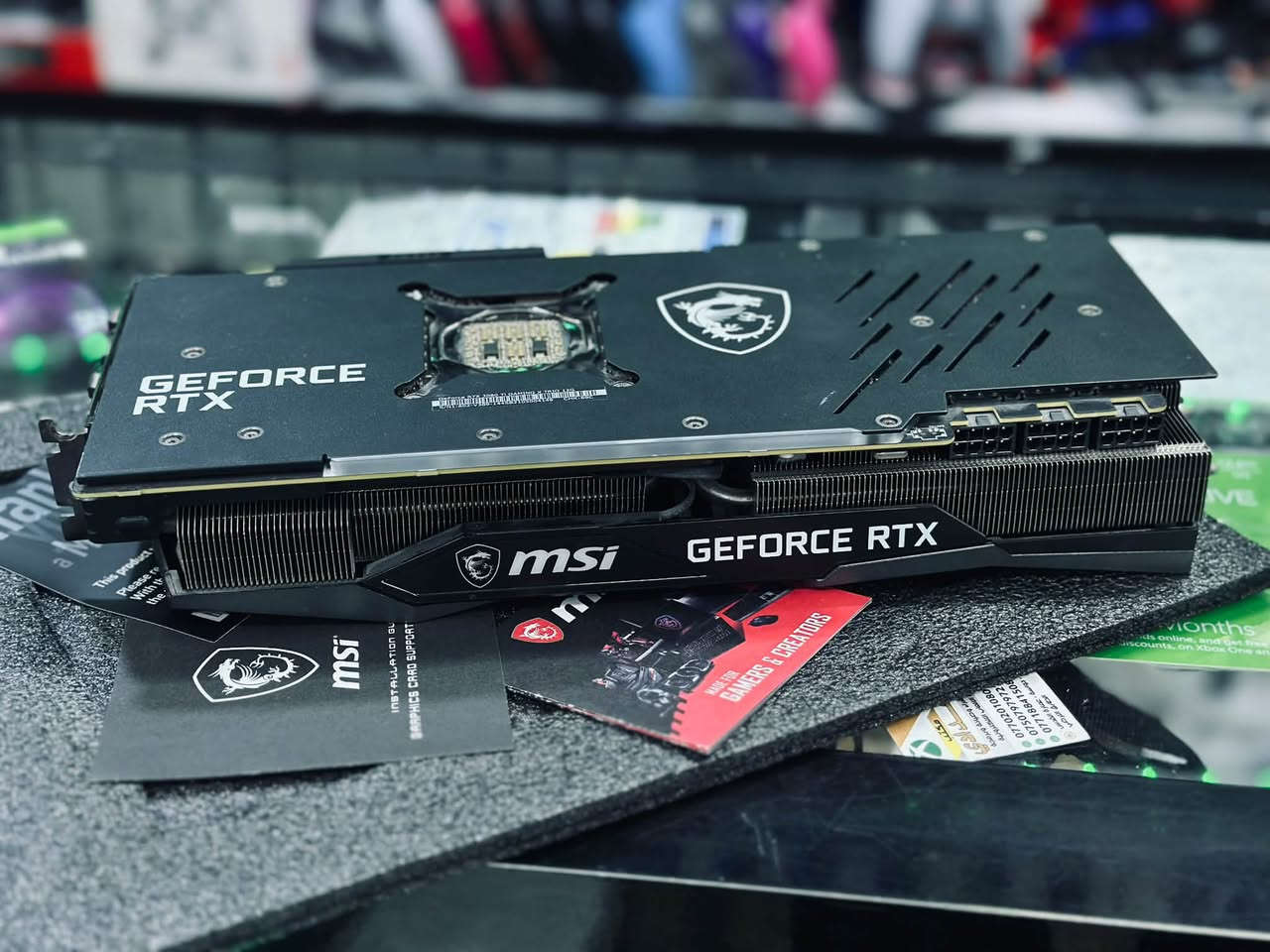 🔥 متوفر RTX 3080 Ti MSI Gaming X Trio 🔥
كرت شاشة نظيف جداً وحالته ممتازة ✨
أداء قوي جداً ومناسب للألعاب الثقيلة والاستخدامات الاحترافية 🎮💪

🔹 RTX 3080 Ti – 12GB GDDR6X
🔹 MSI Gaming X Trio – تبريد ثلاثي المراوح ❄️
🔹 دعم Ray Tracing + DLSS
🔹 أداء ممتاز على 2K و4K
🔹 مناسب للألعاب الحديثة والتصميم والمونتاج
🔹 الكرت فحص وضمان ✅

📍 موصل – دواسة – عمارة القدس – مكتب البغدادي للحاسبات
🚚 متوفر توصيل
📲 للحجز والاستفسار واتساب: ***********

🔥 3080 Ti مو كرت عادي… أداء فئة عليا قوي جداً!
