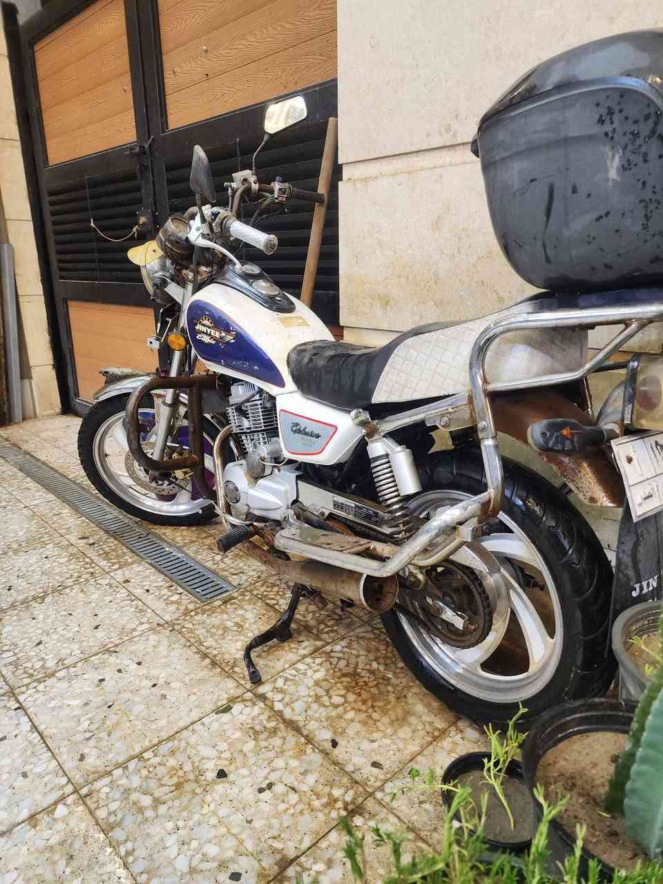 السلام عليكم 
جني 
عنوان بغداد مدينه الصدر 
350 وبيهه مجال 
***********
