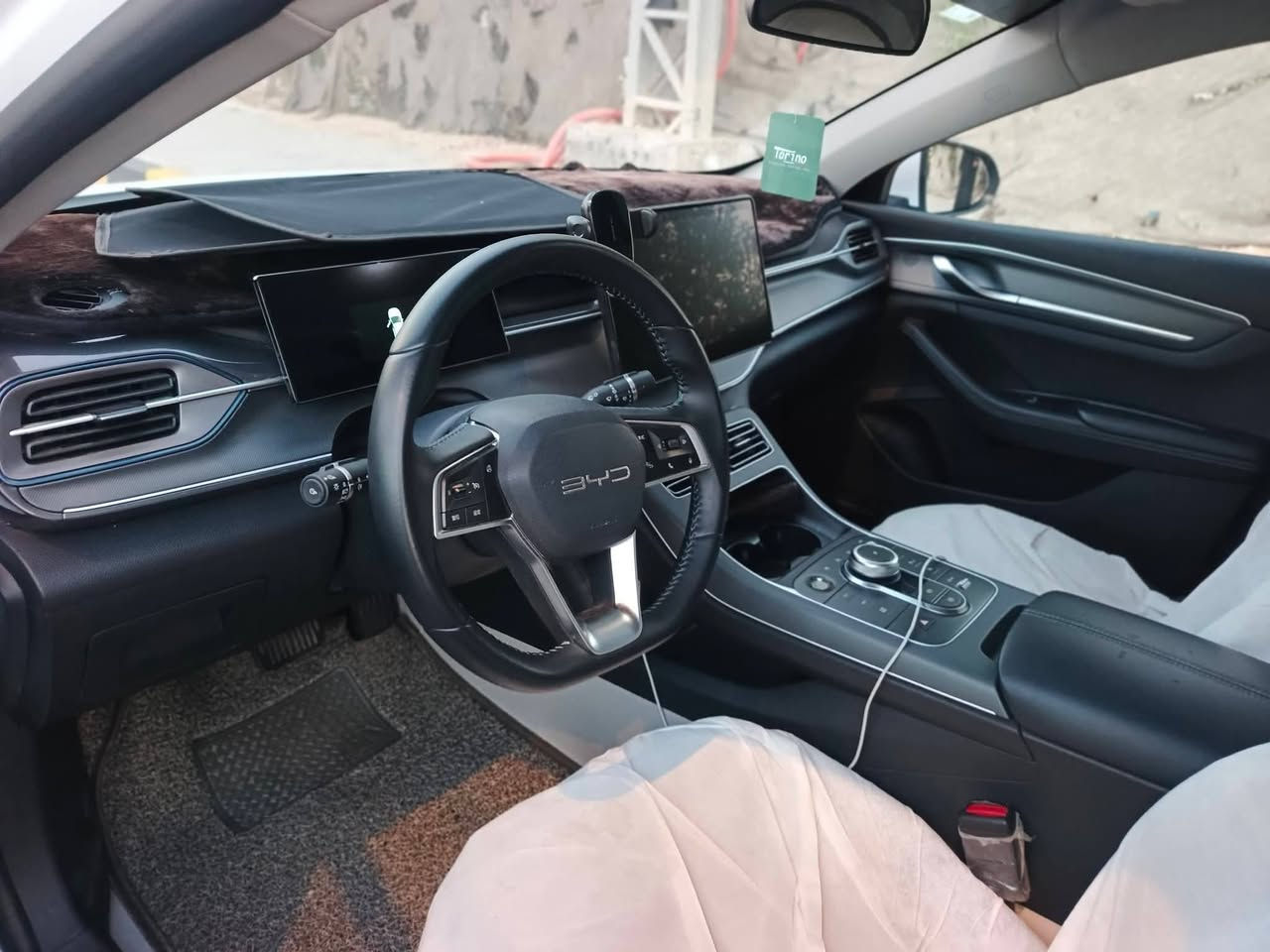 🚘 للبيع – BYD 
✨ موديل 2025
🤍 اللون: أبيض

📌 السيارة نظيفة وحالتها ممتازة  مرقمه رقمها بغداد 
💰 السعر: يُحدد عند التواصل
📞 للاستفسار والتفاصيل: مراسلة عبر الواتساب 
***********
