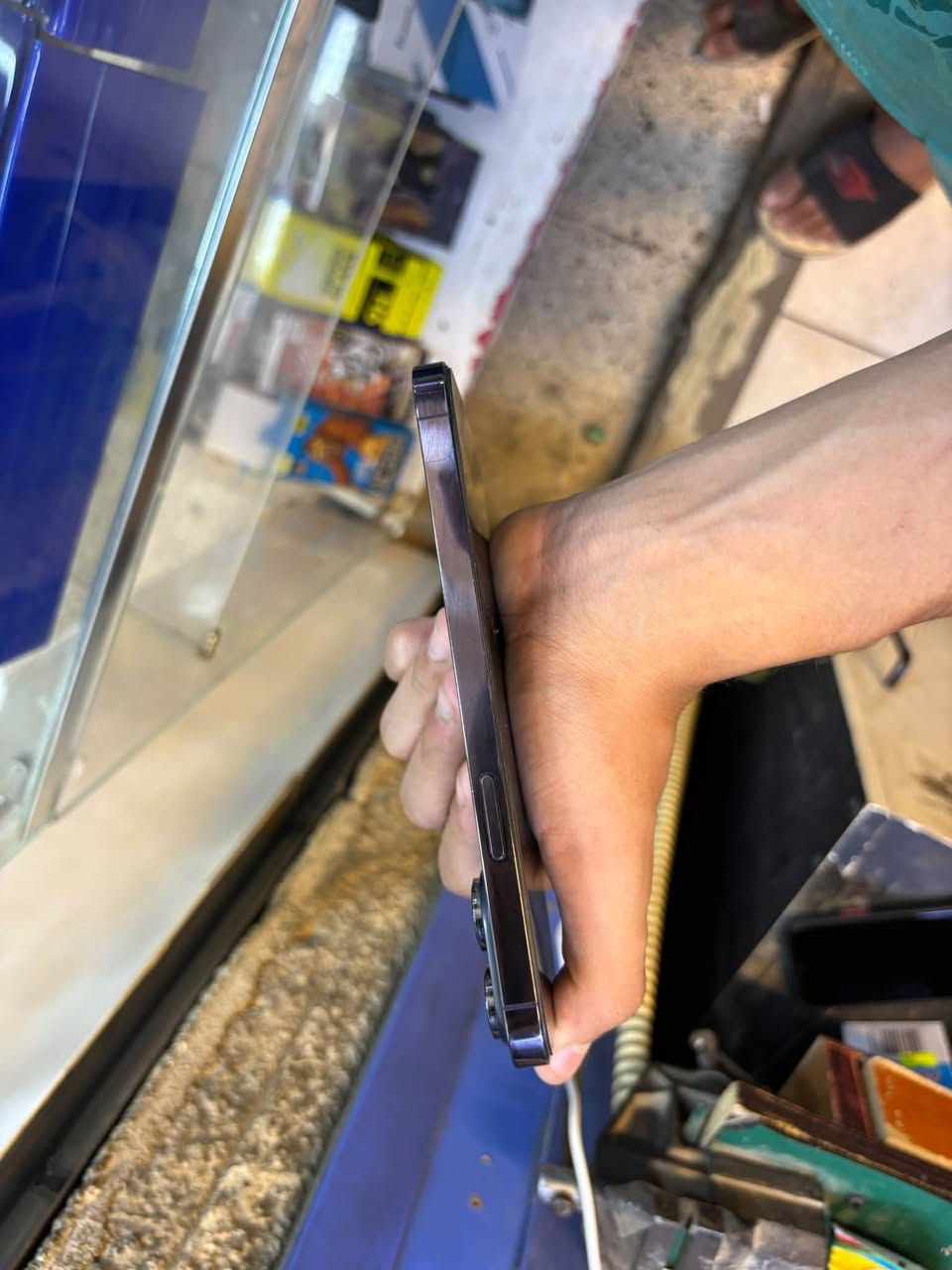 ايفون 14 برو ماكس • ٢٥٦ • شاشة مبدلة