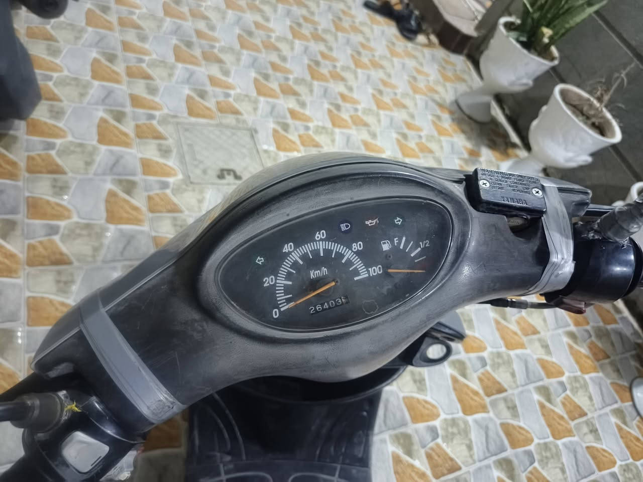 دراجه نظيفة جدا مجفته مستعمله الدشبول شغال وجميع المصابيح شغاله السعر 300 الرقم ***********
