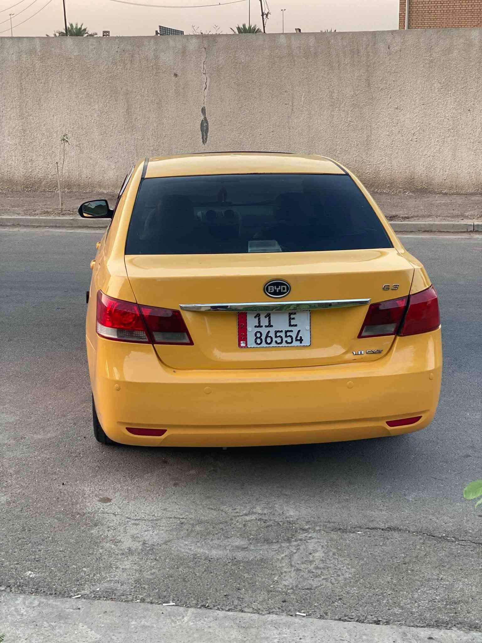بيوايدي G3 موديل 2013
⚙️ محرك وكير خير من الله 
🛠️ صدر أمامي جديد
🛠️ صدر خلفي جديد
❄️ تبريد ثلج
🔌 كهربائيات كاملة شغالة
📋 رقم بغداد بسمي
🚗 سيارة بمعنى الكلمة بالعافية على الياخذها
مكاني بغداد حي العامل
سعر 45 وبيه مجال 
رقمي ***********

