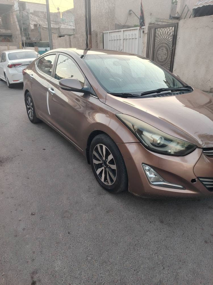 النترا موديل 2015 خليجي GLS
فول مواصفات السياره بصمة 1/1
مكينه 2000 دوش 
فتحه سقف 
اشاير بالمري 
مري شفط كهرباء 
شاشه وكامرة خلفية 
قطعتين تبريد 
فول تحكم استرين 
بيهة ٤ قطع صبغ بدون دواخل سونار مرفق
بل منشور شوف السونار واتصل
السعر 96 مكان السيارة بغداد حي العامل *********** بغداد, العراق
