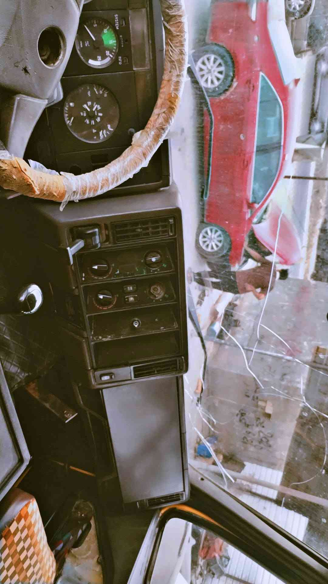 ١٩٩٧ • انكليزي • بابل
