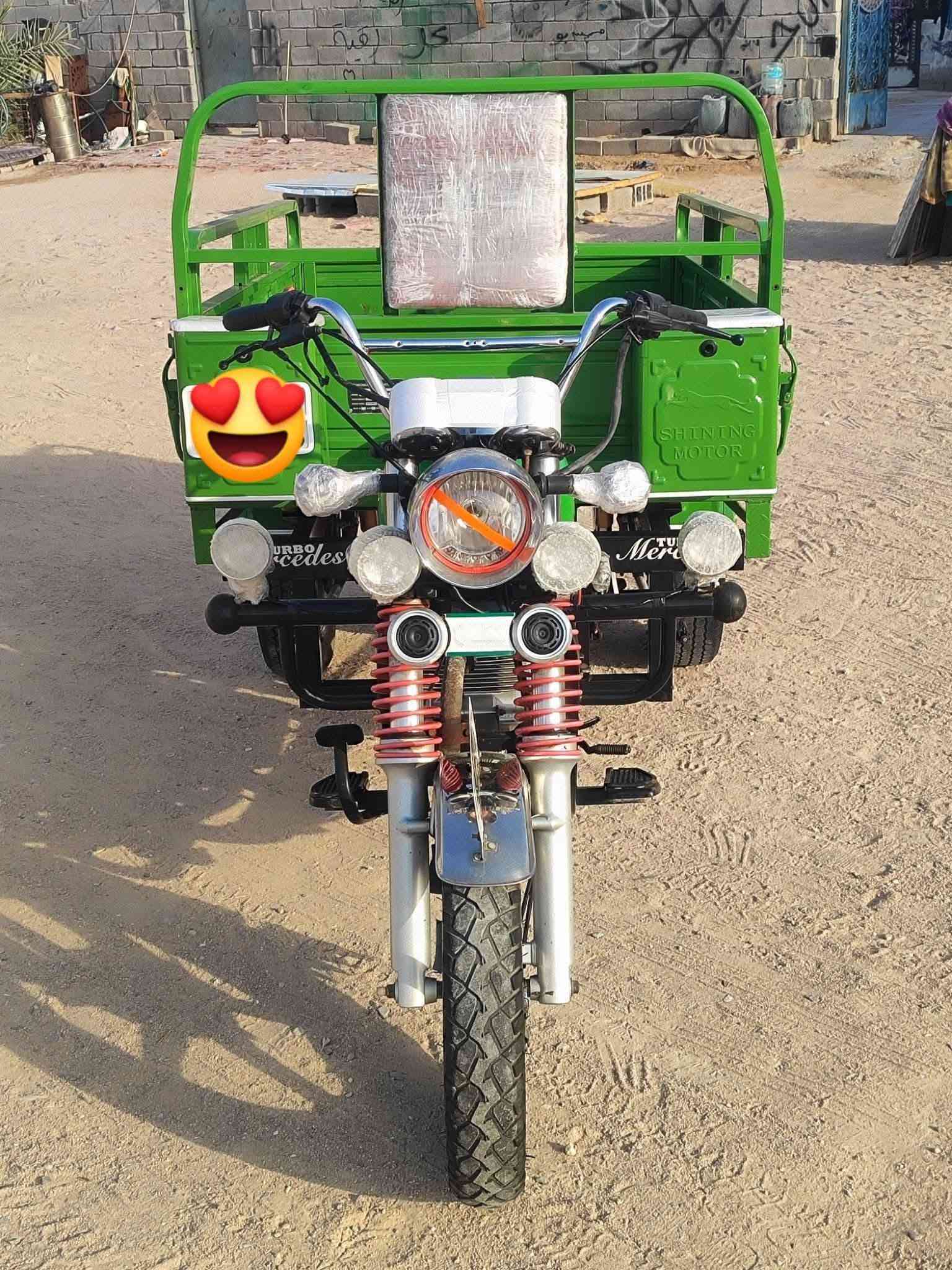 السلام عليكم ستوته للبيع كربلائيه مديل 23طالعه بل 25 اخت الوكيل الستوته مال بيت ما متعوبه كفاله عامه كلشي بيها شغال السعر خاص المكان البصره الزبير وهاذ رقمي *********** رجائن ولمو شراي ليخابر
