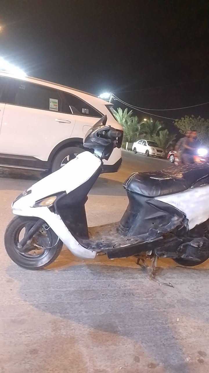 سلام عليكم.. دراجه فراشه فحل للبيع سرعه 140 دراجه مامفتوحه ابدا اضمنلك محركها اما شكلها الخارجي شويه تعبان الي يحب يدخلي خاص ***********

