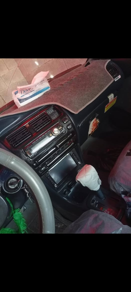كورلا ابلاديه موديل 93 محرك 1800 تبريد ثلج ☠️☠️ فقط مصبوغه جماليه رقم بغداد مشروع وطني الستفسار اتصال على الرقم ***********
