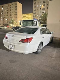 سيارة افيلون خليجي موديل 2010سعرها 110وبيها مجال 07715849010