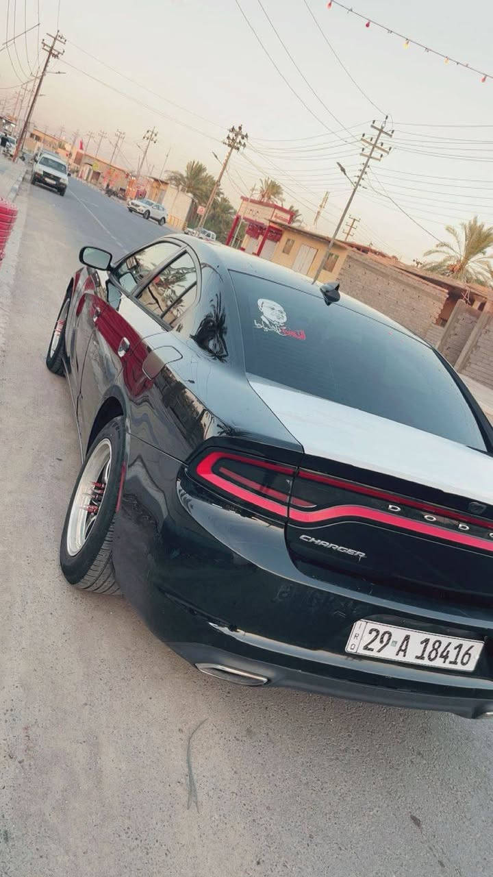 سلام عليكم جارجر sxt مديل 16 //م18
سونار منشور  مع الصور سياره نضيفه ماناقصها برغي من كلشي حداده تأيرات جاهزه من كلشي  سعر 140وبيها مجال للطبيبن 

مكاني بصره قرنه اي استفسار ***********
