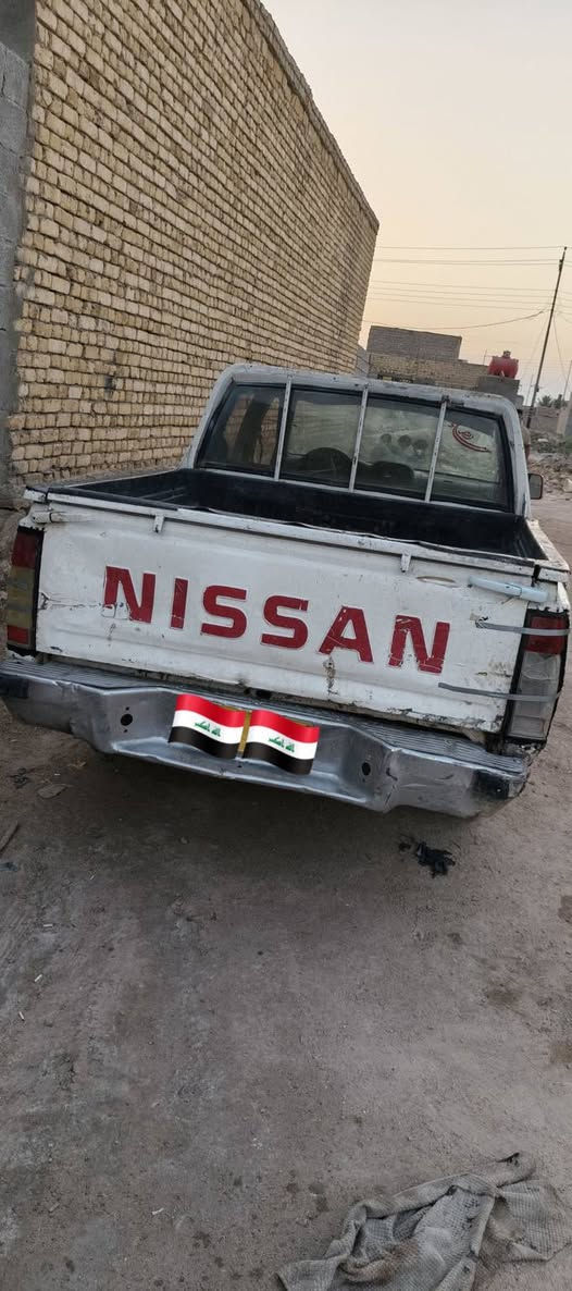 للبيع نيسان 2006 (ادوااات) سياره جاهزه ربع ماتخسر عليه تشتقل نگره بكاني البطحاء ***********
