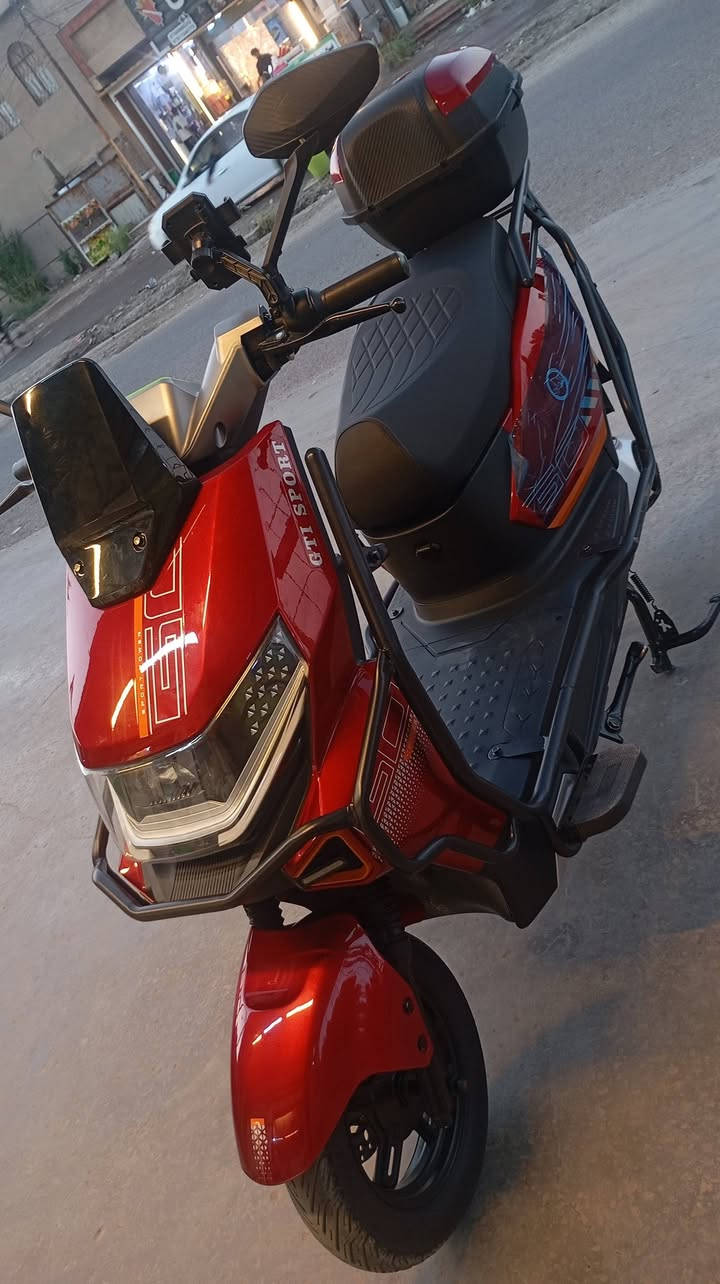 دراجة دراغون 2026 🏍
مواصفات:  

اللون أحمر اللامع 

الملف 2000 W

بريكات دسكات امامي وخلفي 

دبلات امامي وخلفي هيدروليك 

لايت زينون عالي وناصي

بطاريات 6 مسطرة الكرافين الكبيرة

دبل اشارة (يمين-يسار) 

نظام R 

سويج 2، بصمة1، كرت تشغيل1

الدراجة ما بيها اي نقص

السعر 800 او مراوس.
مكاني بغداد _ ابو غريب 
*********** فقط واتساب
