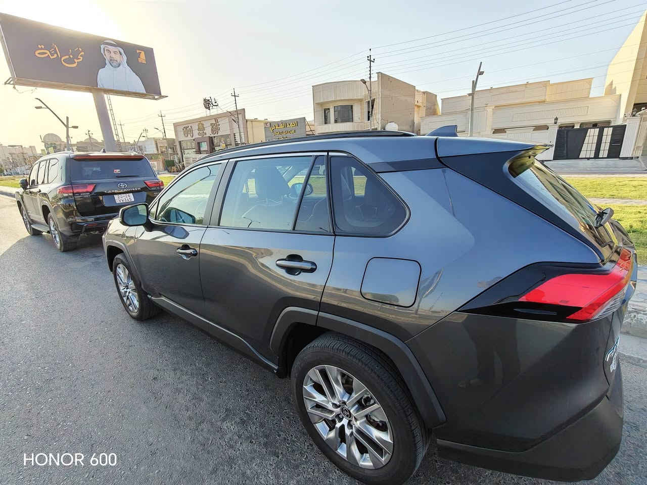 * اللون رصاصي 
* الموديل 2023
* حجم المحرك: 2.5L (بانزين)

* فتحة سقف
* شاشة كبيره
* بصمة
, تشغيل عن بعد 

* صندوق شفط كهربائي
* كشن السائق والراكب الامامي تدفئة
* استيرن هيتر
، سمعات JBL  مع دمام بالصندوق

* هاند بريك بصمة
*  اوتو هولد Auto Hold

* رادار امامي (تحديد مسار)
* رادار جانبي (نقاط عمياء)

* نظام : Eco
* نظام : Normal 
* نظام : Sport
* كرسي السائق كهربائي
 *كرسي السائق خزن
*كشنات جلد 

*كشاف ضبابي
*ويل 19 انج
~ حساسات اماميه وخلفية

*السعر 232
رقم  الهاتف: ***********

حادث جاملغ وبنيد صبغ( سطحي بدون دواخل او  شاصي
راديترات بلاديه).
