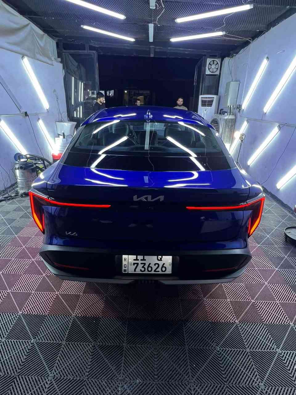 ✨ � للبيع Kia K4 🔥
🔵 موديل 2025 | لون أزرق ملكي

✨ المواصفات:

* 🔥 مكينة 2000 DOHC
* 🤖 رادارات أمامية + قيادة ذاتية
* 🛣️ نظام الحفاظ على المسار
* 📡 رادارات خلفية + تنبيه عبور خلفي
* 👀 رادارات جانبية + نظام مراقبة النقطة العمياء
* 🅿️ سايد بريك إلكتروني
* 🔑 بصمة وتشغيل ذكي
* 📷 كامرة خلفية دوّارة
* 📱 تشغيل عن بُعد
* 🖥️ شاشة كبيرة Touch
* 📊 عدادات Digital
* 💡 LED نهارية أمامية
* 🚗 وضعيات قيادة Smart / Normal / Sport
* 🛞 حساس ضغط هواء الإطار
* 🔥 مكينة 2000 DOHC
* 🤖 رادارات أمامية + قيادة ذاتية
* 🛣️ نظام الحفاظ على المسار
* 📡 رادارات خلفية + تنبيه عبور خلفي
* 👀 رادارات جانبية + نظام مراقبة النقطة العمياء
* 🅿️ سايد بريك إلكتروني
* 🔑 بصمة وتشغيل ذكي
* 📷 كامرة خلفية دوّارة
* 📱 تشغيل عن بُعد
* 🖥️ شاشة كبيرة Touch
* 📊 عدادات Digital
* 💡 LED نهارية أمامية
* 🚗 وضعيات قيادة Smart / Normal / Sport
* 🛞 حساس ضغط هواء الإطارات
  
عداد المشي 22 الف 

السعر 158

للتواصل ***********
