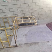 سقيفه • واتساب • قابل تفاوض
