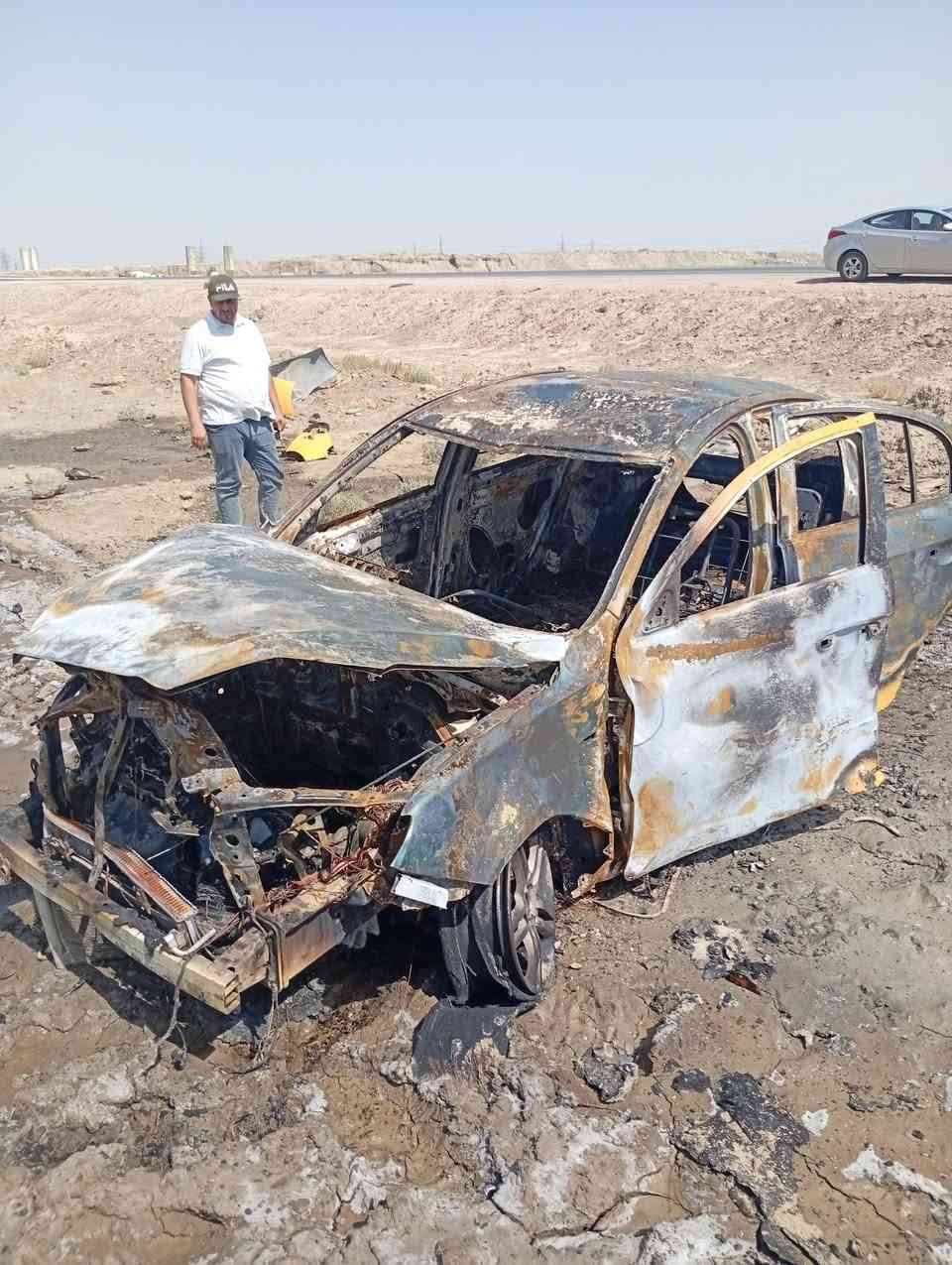 للبيع سياره تسقيط اجره ٢٠١٥ رقم قادسيه استفسار على  ***********
