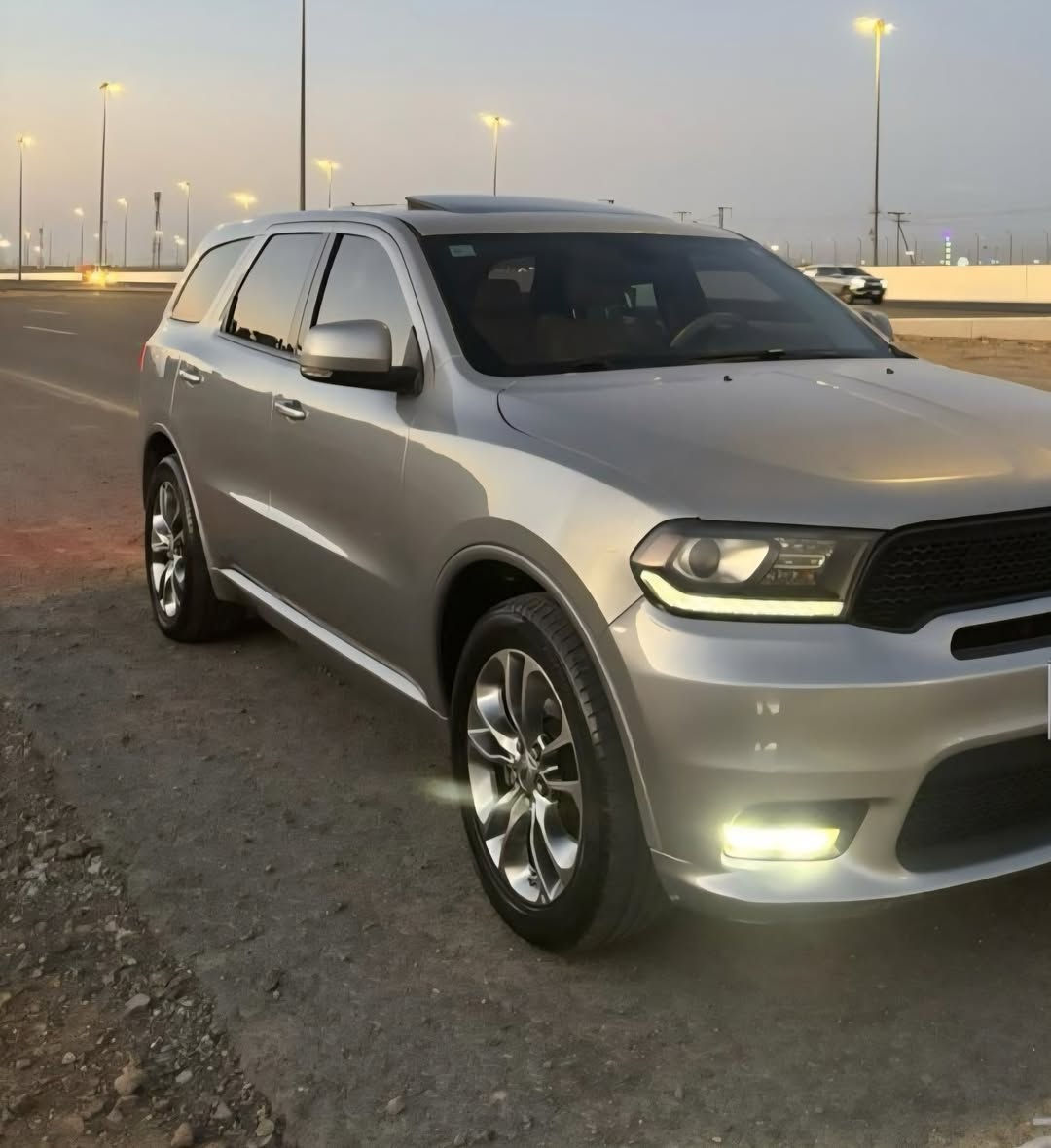 السلام عليكم 
دورنكو 2018
رقم بغداد نكليزي تحويل مباشر 
محرك GT
فقط باب مبدل نفس الون 
السعر 175.وبيه مجال 
تفاصيل أكثر 
الاتصال 
***********
