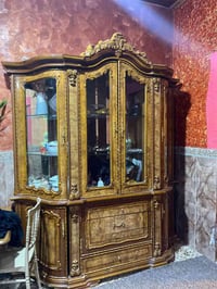 معرض للبيع • شط العرب • خزائن