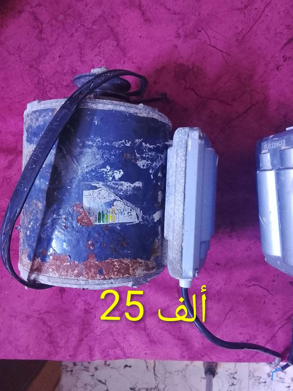 السلام عليكم ورحمه الله وبركاته للبيع اغراض منزليه مكاني بغداد الدوره ***********
