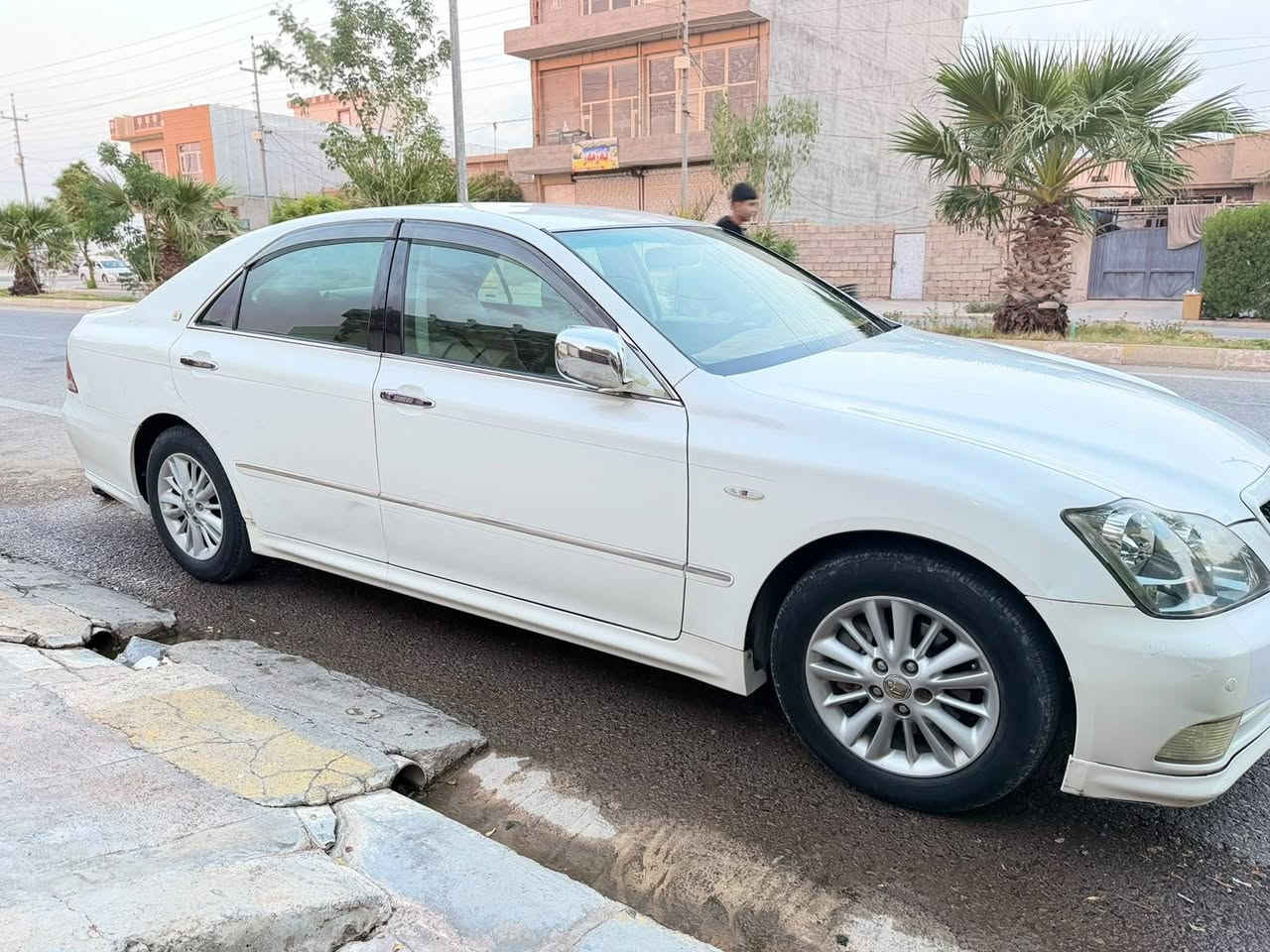شاهینەی بڕاوە
شاهینەی بڕاوە 
بیلادی سپۆرت ٢٠٠٥ 
180 بچووک بە بچووک 
٣ دوگمە 
مەکینە و گێر بە شەرت و بێ دوکەڵ
تەقە و ڕەقە بەشەرت 
کامل بێ مەسروف 
بەشەرتی کەڤەر گۆڕاو و سەقف و لێدراو و شاصی 
تەبرید بە شەرت 
٤٦$ و مەعامەلەیەکی برایانە 
ژمارەی واتساب ***********
