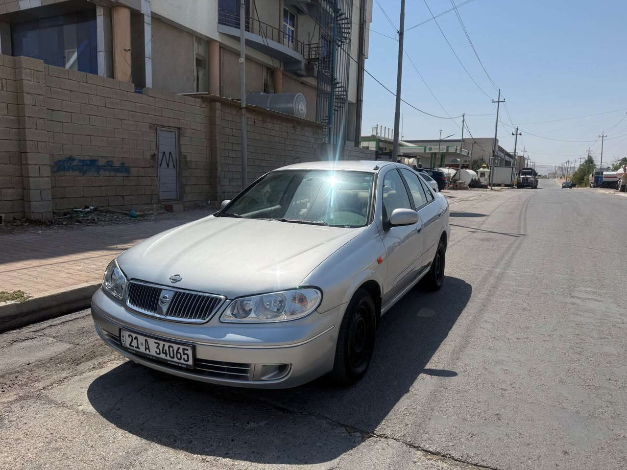 نيسان سني ٢٠٠٩ ياباني 
گير مةكينة  تةبريد كارةباي بةشةرت 
سةنةوي رةقةم تازةية 
پيشو دواي جركةي نية 
٥ پارجةي لةسةر كالبونةوة پةمپة 
بيشي قرجيكي بجوكي هةية بوياخ نية 
سعري ٧٤ 
شوين سليماني 
 *********** السليمانية, العراق
