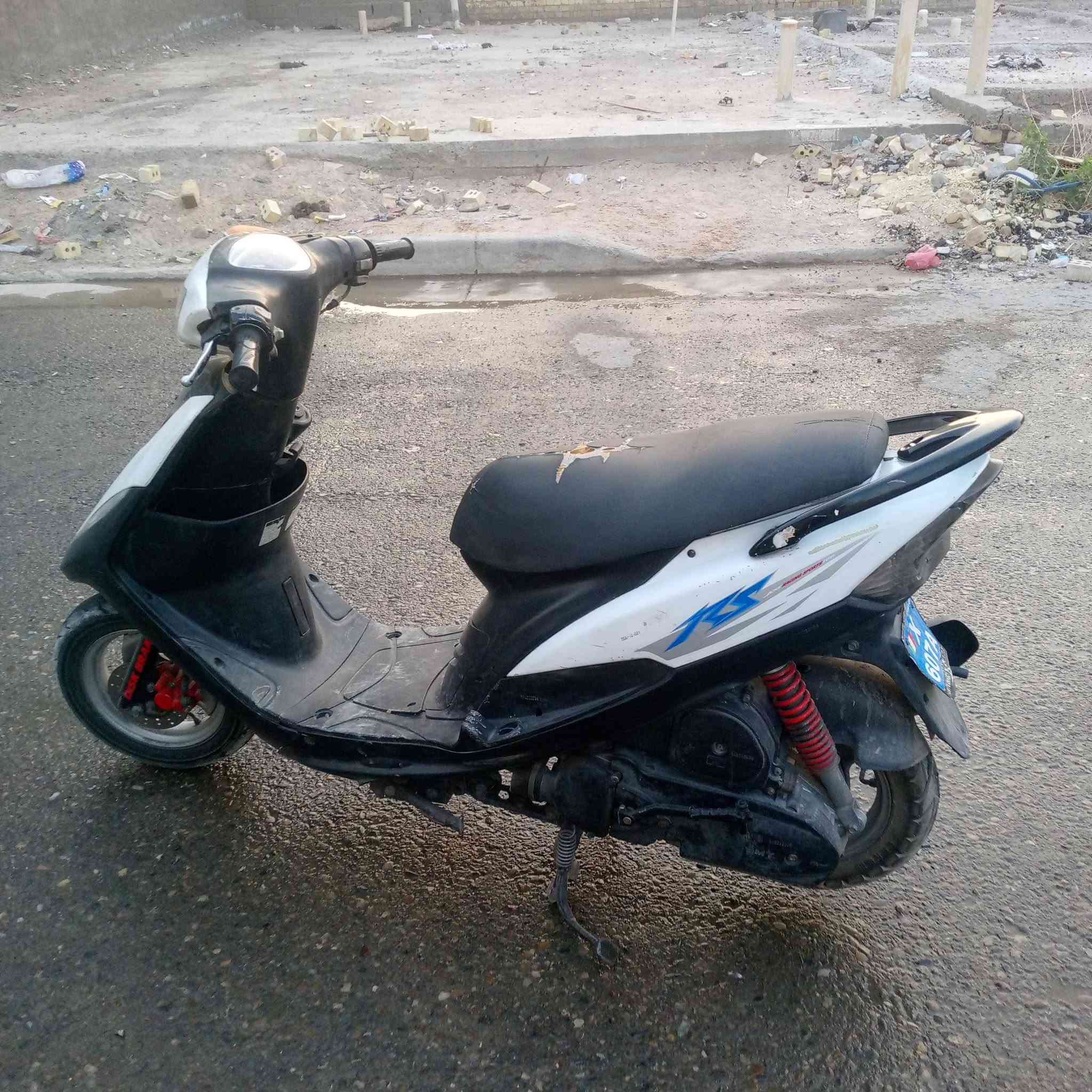 سلام عليكم ماكس عدله بلاديه كامله ع اخر حبايه مكفوله كفاله عامه نضيفه كما موضح ب صور ماكس عدله 600وبيها مجال عنوان بغداد الشعب ***********
