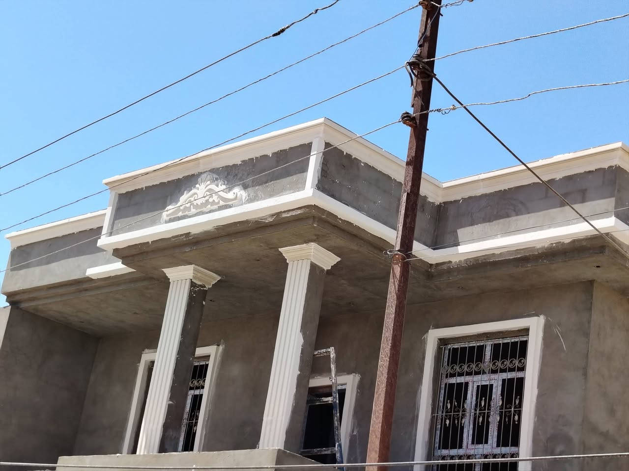 بسم الله وعلى بركة الله خلفه وجهات فوم تركي  سيراميك بورسلين شغل درجه أولى ***********
