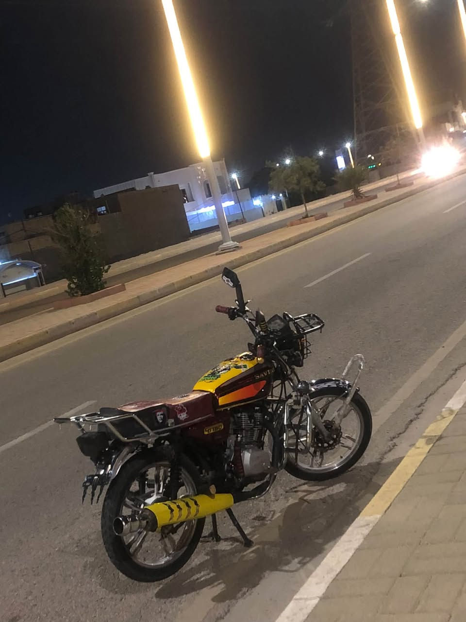سيفان • ٢٠٢١ • بدون أوراق