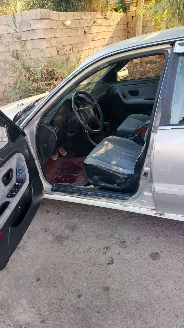 للبيع للبيع..
سوناتة (2) 
موديل (94)
مكينة كير وتو تخم تاير حدادية كلهة خير من الله.. 
غرفتهة تخبلل (لقد مصلح) وموضح بل صـوور.. 
رقم نكليزي بغداد سنوية صاقطة صار 5 اشهر.. 
سعرر (36)المكان ديالى الخالص .... 
الاتصال ***********
