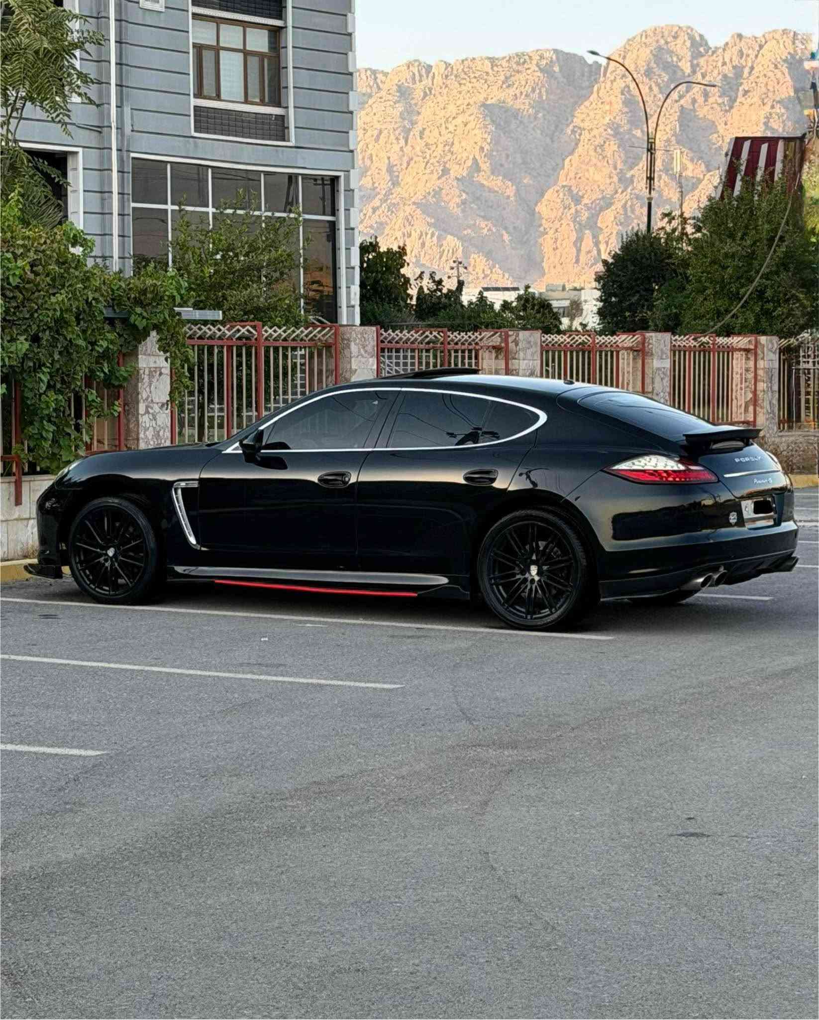 سعر بلاششششش:-149$ قفل قفل قفل 

Porsche Panamera
Model 2011

V8
4s

وحش ارضي 🔥

/فول 1/1

محرك 8 سلندر وتنفس طبيعي المرغووب

السيارة بدون ضرر كلين تايتل
ايرباكات سليمة كلها
السيارة فور ويل /
ماشية ١٤٠ الف /
مكان سيارةرانية تابع للسليمانية/
كير محرك رقم سنوية كلة بشرط /
مواصفات

صلايد

كشنات جلد

كشنات تبريد

كشنات تدفئه

كشنات خزن

كشنات كهرباء

كشنات رياضي

حساس

سيستم قيادة متعددة

sport

sport pluse
ستيرن تدفئة

ستيرن شفط

ستيرن كاربون فايبر

ستيرن تحكم

شاشة تحكم

سيستم صوت صالنصا بيلادي يشتغل مع نضام قيادة

صندوق شفط رانية, السليمانية

