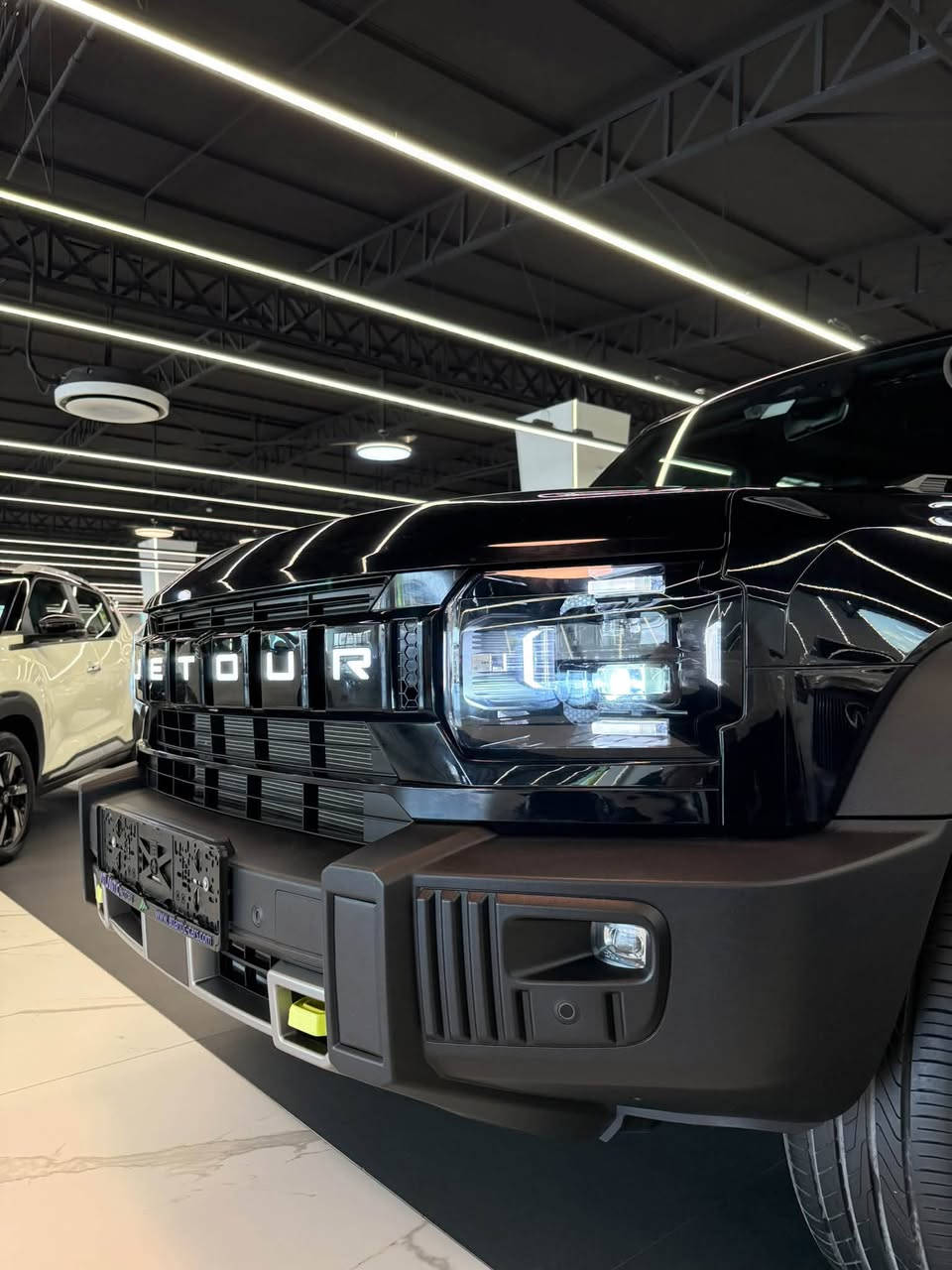 شركة المهند للسيارات 🚘🔥
جيتور T2 | 2.0 Turbo
🔥 254 حصان | 390 نيوتن
🛞 دفع رباعي 4WD
✨ ماشية فقط 15,000 كم
📍 بغداد – النهضه
📞 ***********
🔥 | ماشية 15 ألف فقط
