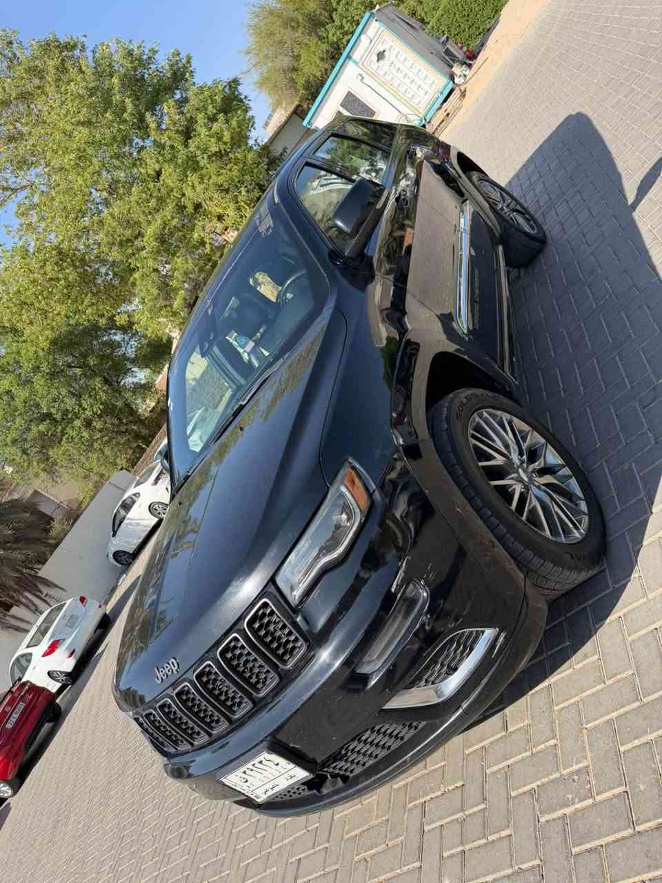 جيب وارد امريكي موديل 2018
فئة أوڤر لاند 
جكات بانوراما 
حادث دعاميه ايرباك طاك 
ماشيه 91000
السعر 19500$

***********
