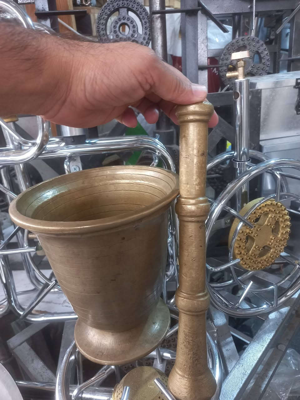 هاون • بغدادي • ٢٠سم