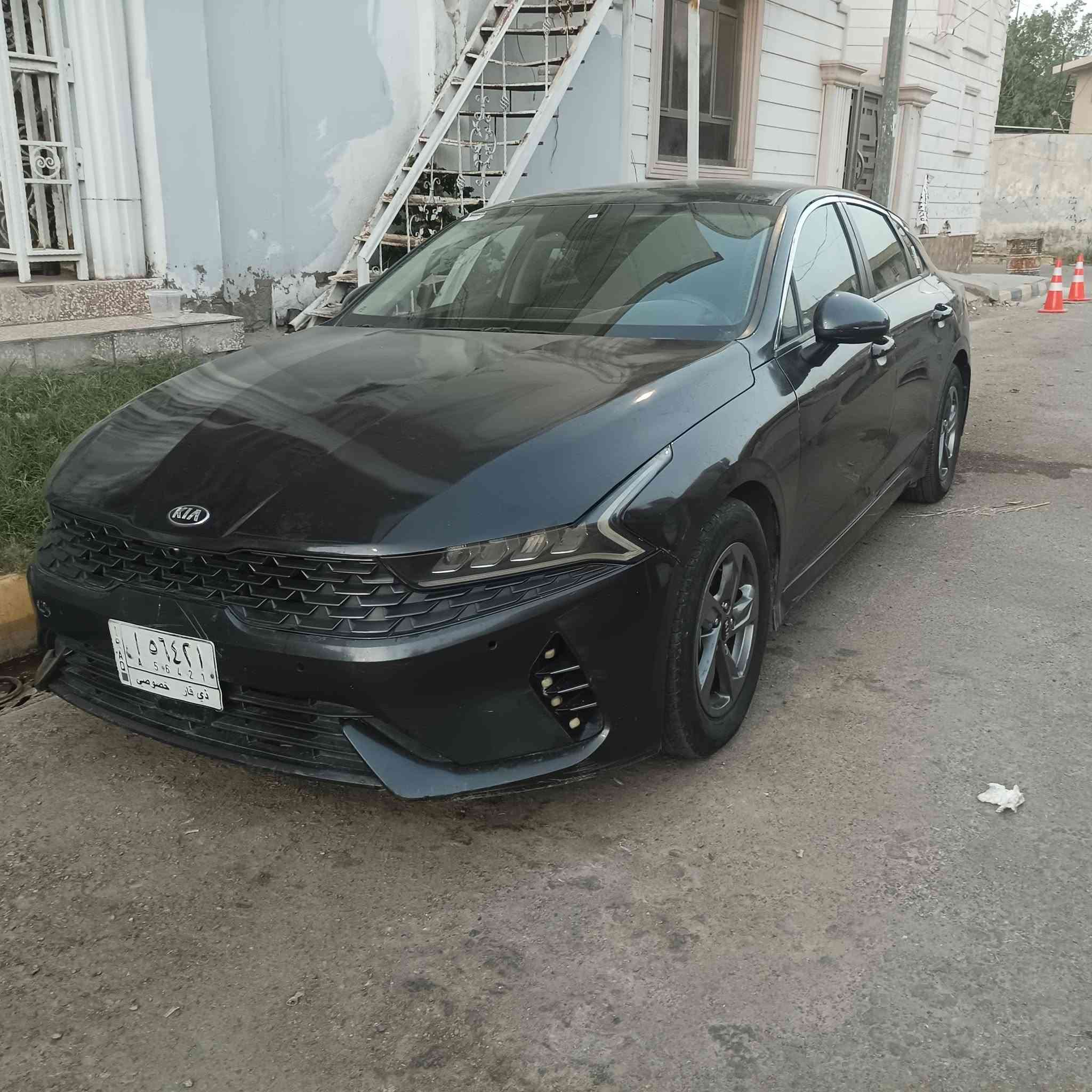 كي فايف. موديل 21 بيه تيربو عاطل ادخن من صالنصه.  التزم فقط بالتحويل. سعر 105 مراوس مع سياره 25 أو 26  سعر 105 رقم هاتف ***********
