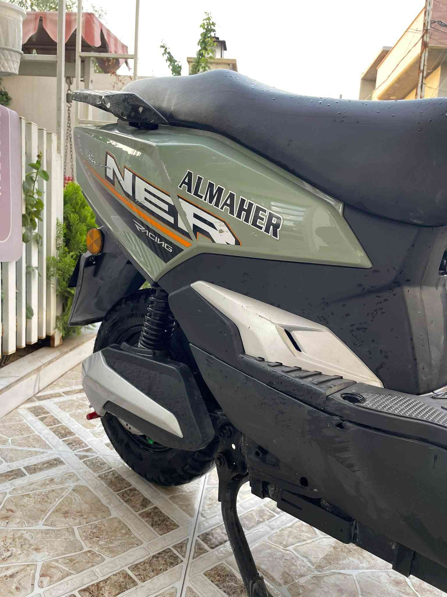 موديل ٢٠٢٦ • ٦ بطاريات • ٧٠ كم/شحنة