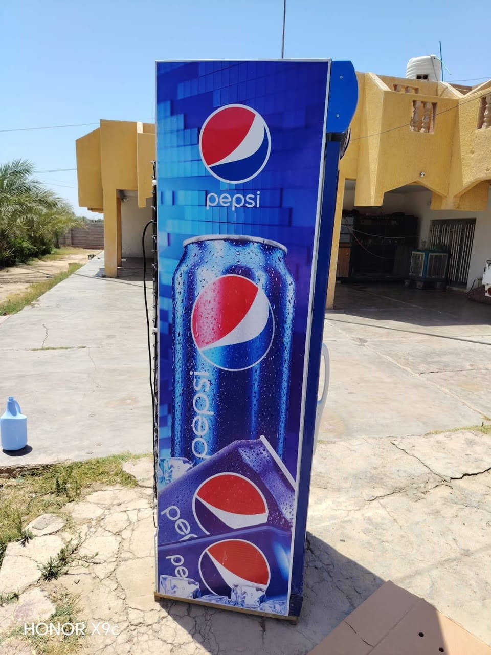 سلام عليكم ورحمه الله وبركاته اخوان براد ابو جامتين للبيع معروض 400اني مكلف بل نشر ‏‪***********‬‏هاذ رقم صاحب لبراد

