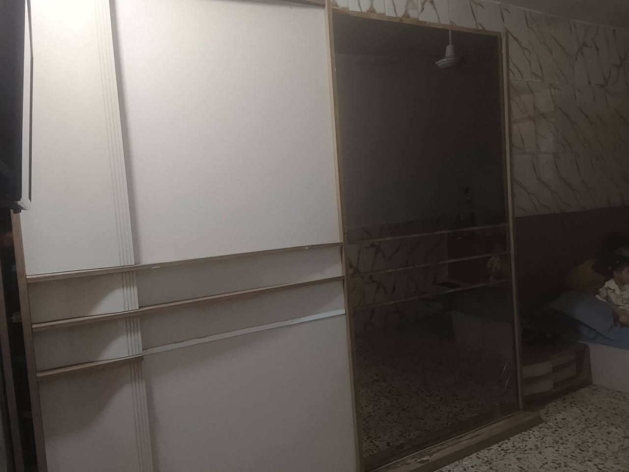 غرفه تركيه ضحمه بيها ضرار بل كاعيه مال كنتور 125 قفل مكاني بغداد الجديده  ***********
